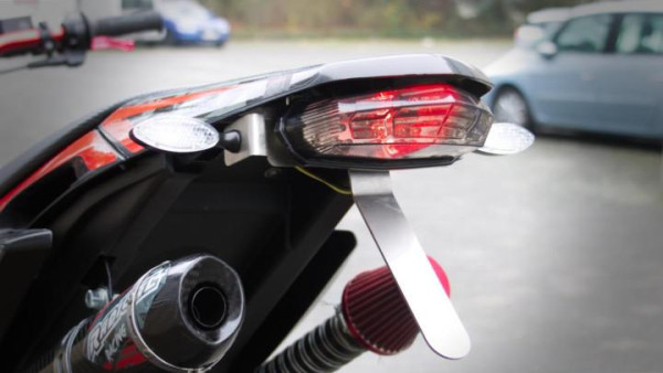 Moped-SMTH-self-made-taferl-halter-was-ist-das-kennzeichenhalterIac8T9DcYn5HJ