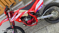 Cache-bougie Radical Racing Cache-bougie Radical Racing